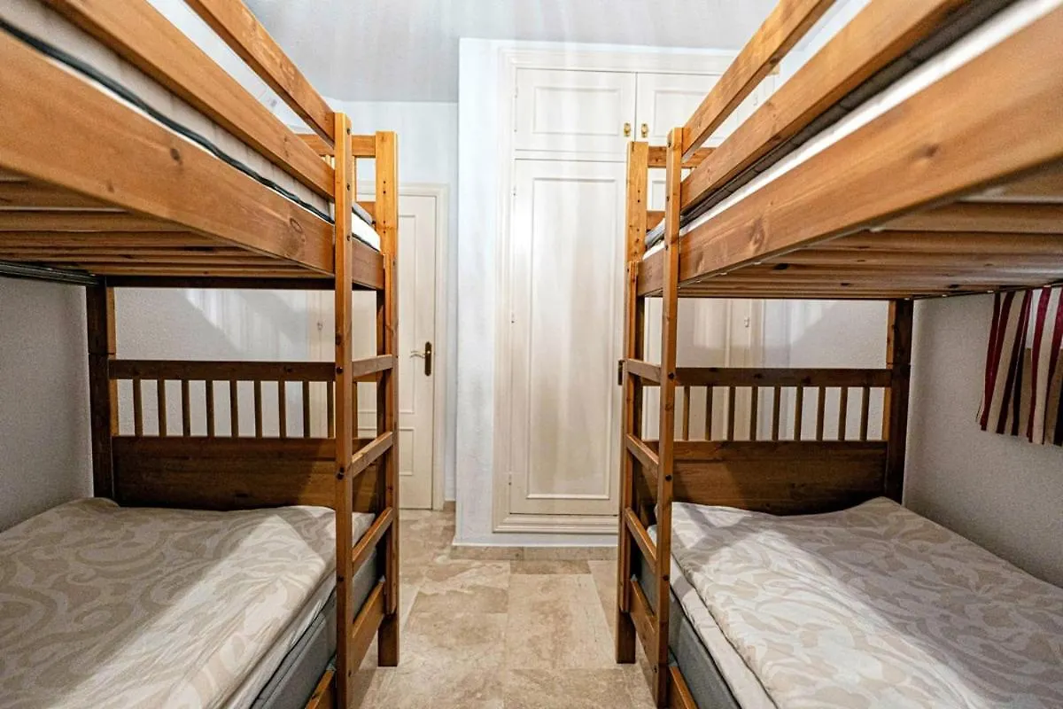 Fuentes De Nerja Blq A Apartment 0*,